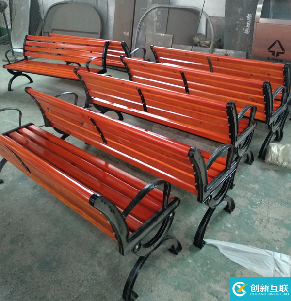重慶公園休閑座椅,小區室外休閑椅加工完成