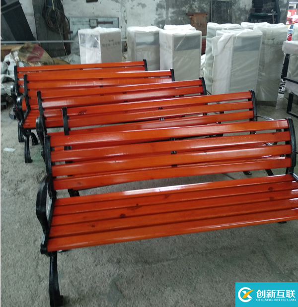 重慶公園休閑座椅,小區室外休閑椅加工完成