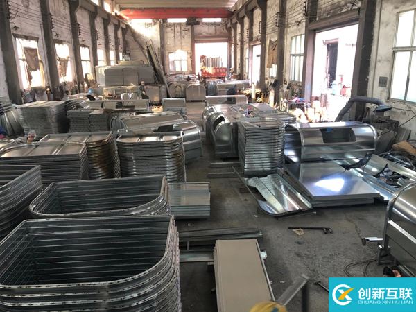 垃圾收集轉運箱加工廠,重慶垃圾箱廠家環衛設施焊接加工干勁十足