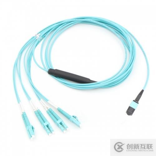 機房綜合布線:在數(shù)據(jù)中心MPO/MTP解決方案的優(yōu)勢有哪些?